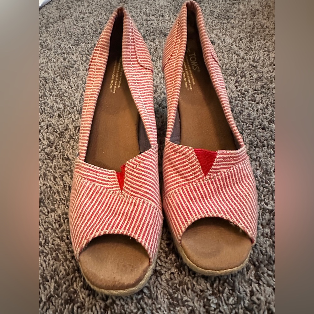 Tom’s wedges